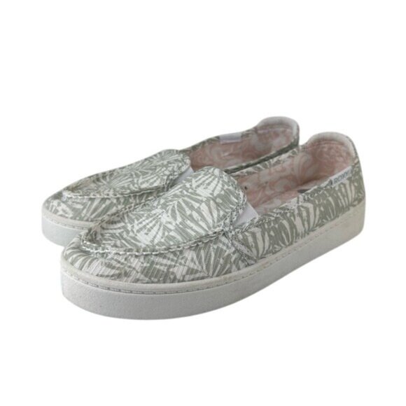 Women's Patterned Loafers - Picture 1 of 15